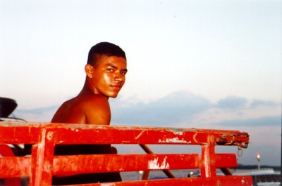 worker02.jpg 22955 bytes